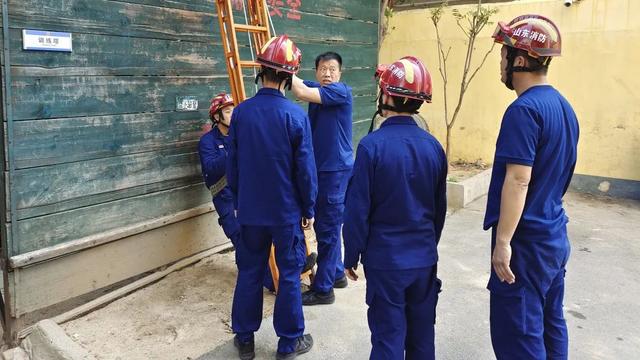 119消防日丨快来围观！济宁首届“最美消防员”，是他们休闲区蓝鸢梦想 - Www.slyday.coM