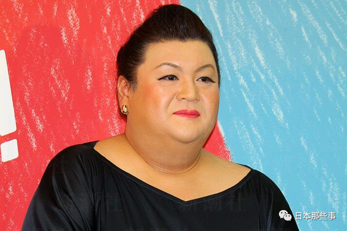 松子节目中言论惹网友不满 风格毒舌并无恶意|松子|主持人_新浪娱乐