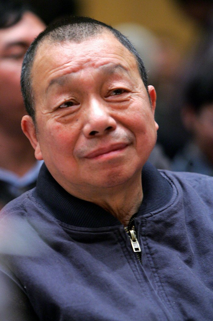 《读书》杂志前主编沈昌文今晨辞世，享年90岁