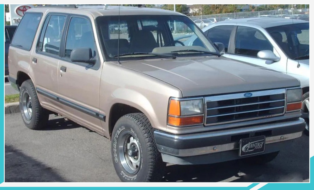 越野版实车谍照曝光 福特探险者究竟想做啥？