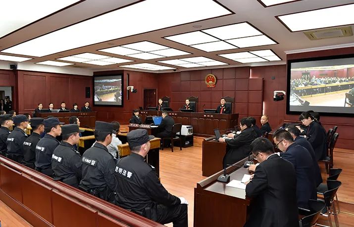 佩特罗是个国家吗还是美国