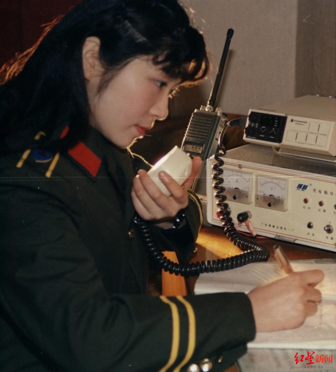 看成都交警这组老照片感受人民警察背后的无悔誓言