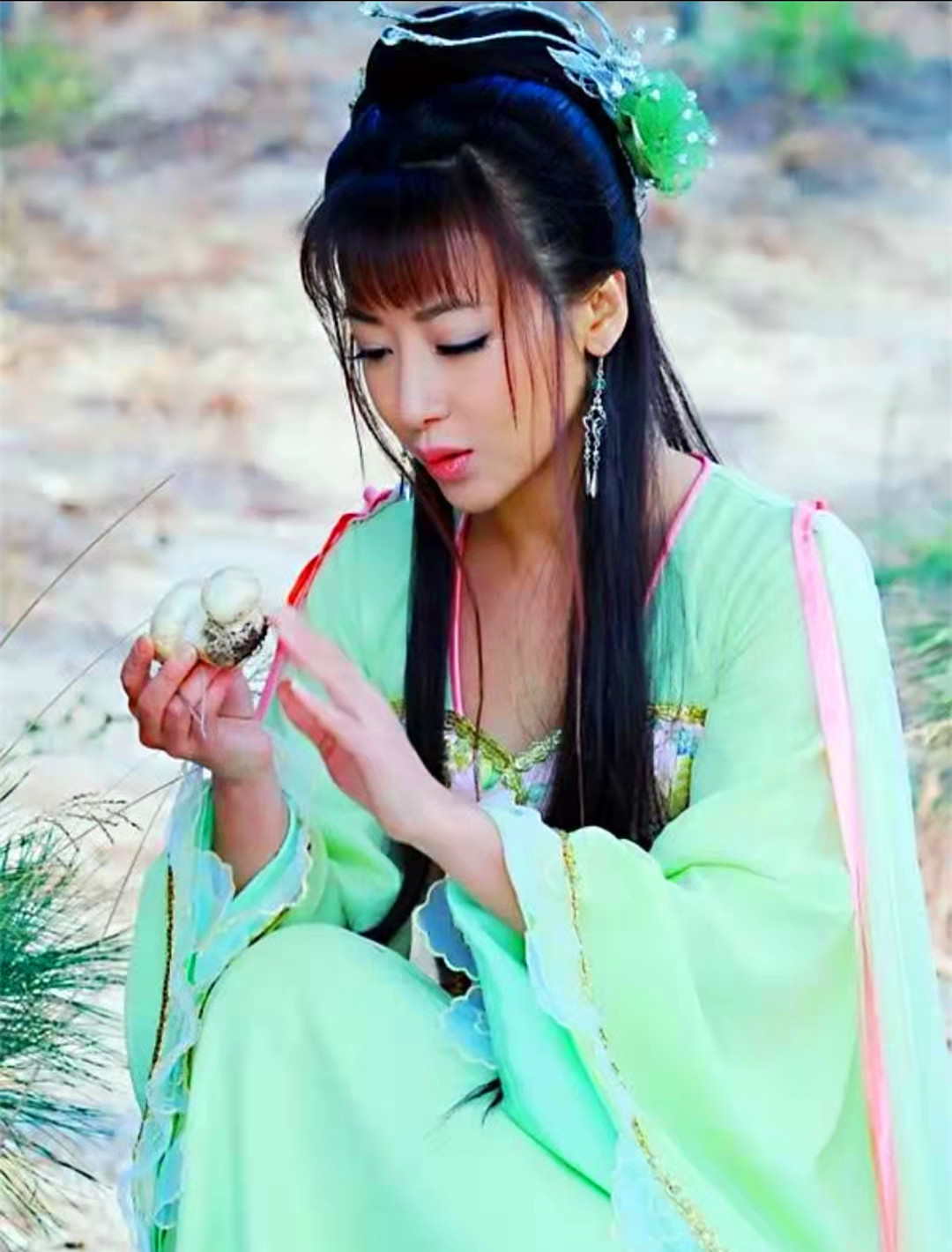 再看活佛济公才发现剧中人物造型原来还挺好看