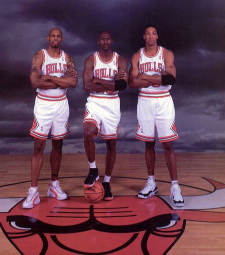 罗德曼皮蓬只是个角色球员而已没他乔丹照样三连冠这是实话