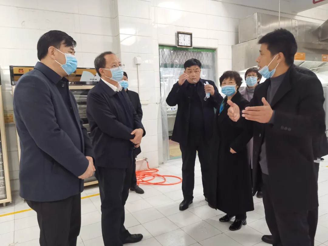 来源:屈连文 曹毅 杨建军 卧龙教育在线特别声明:以上文章内容仅代表
