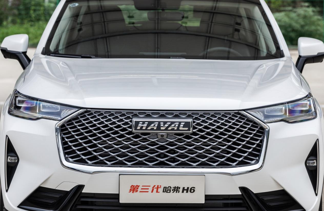 年轻人的第一台SUV怎么选？第二代CS55PLUS还是第三代哈弗H6？