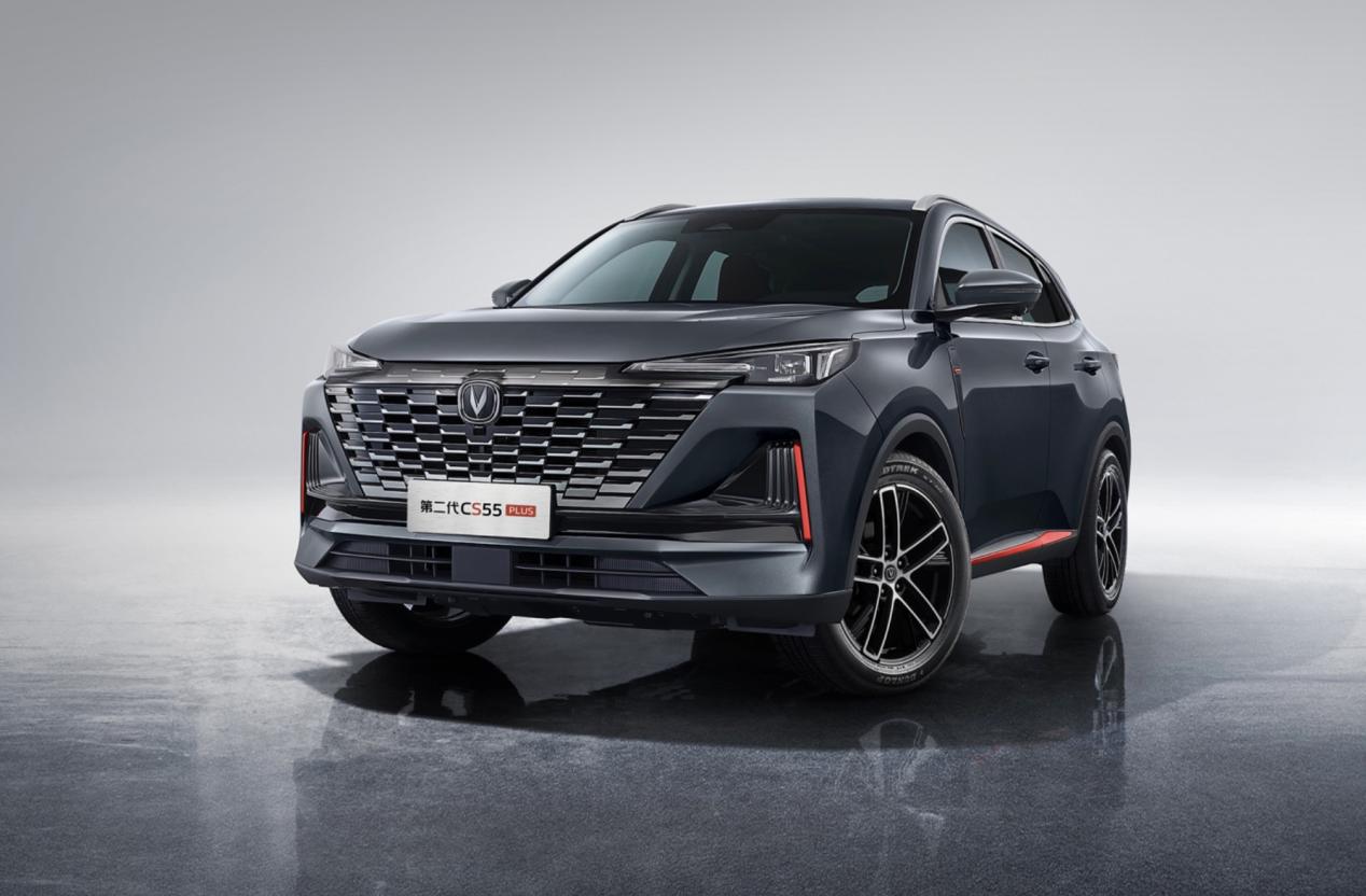 年轻人的第一台SUV怎么选？第二代CS55PLUS还是第三代哈弗H6？