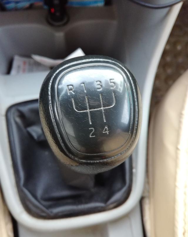 原来"教练车"和"考试车"这么大区别!网友:怪不得自己总挂科