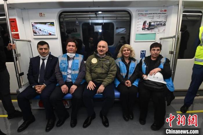 土耳其最快地铁线路试运行 “中国造”地铁列车刷新时速纪录