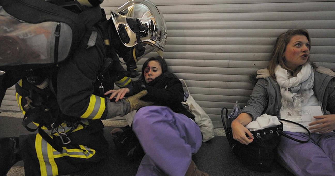 西班牙地铁恐怖袭击!十几枚炸弹相继爆炸,造成190多人死亡