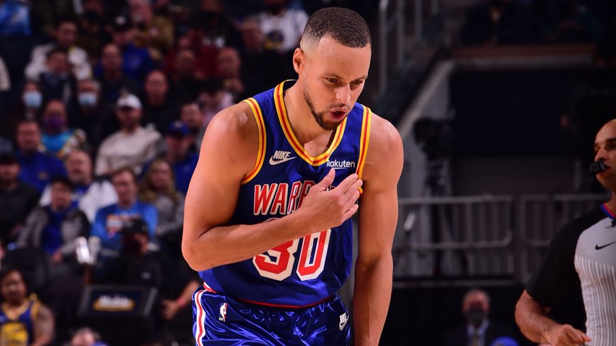 库里35次命中9+三分历史第一，比2到6名加起来还多休闲区蓝鸢梦想 - Www.slyday.coM