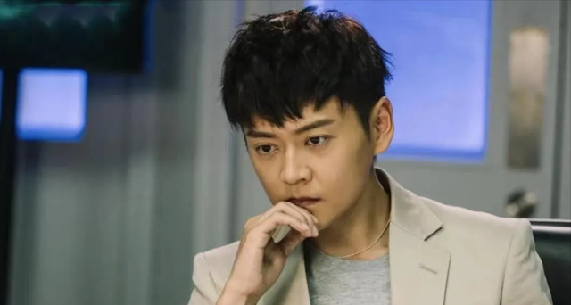 张振朗为剧增肥40磅,fit爆身型挑战张家辉,网友盼拿视帝|张振朗