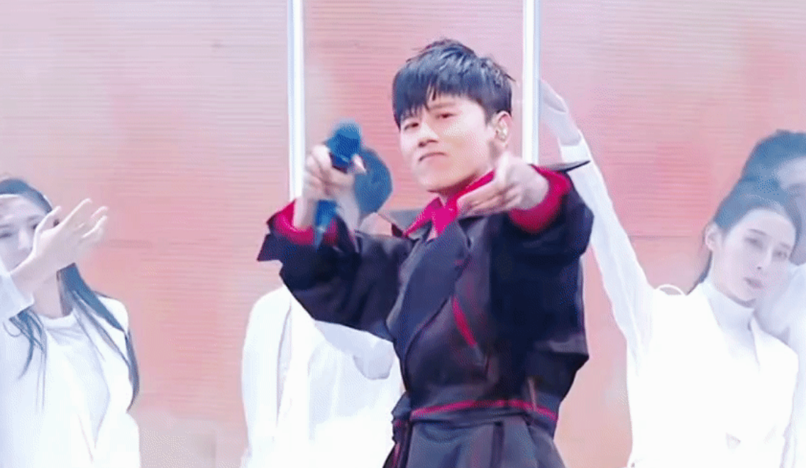 双11晚会谁赢了?张杰华晨宇高音太稳,易烊千玺舞台自带捧哏休闲区蓝鸢梦想 - Www.slyday.coM 双11晚会谁赢了?张杰华晨宇高音太稳,易烊千玺舞台自带捧哏休闲区蓝鸢梦想 - Www.slyday.coM