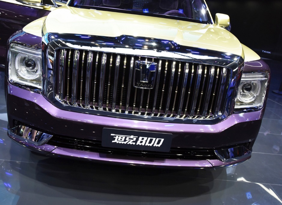 少有的3.0t的长城,主打"商务豪华"路线,顶级的坦克800