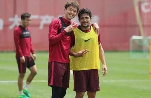 李铁终于下定决心!中国男足收获意外之喜,洛国富阿兰终于等到这天休闲区蓝鸢梦想 - Www.slyday.coM