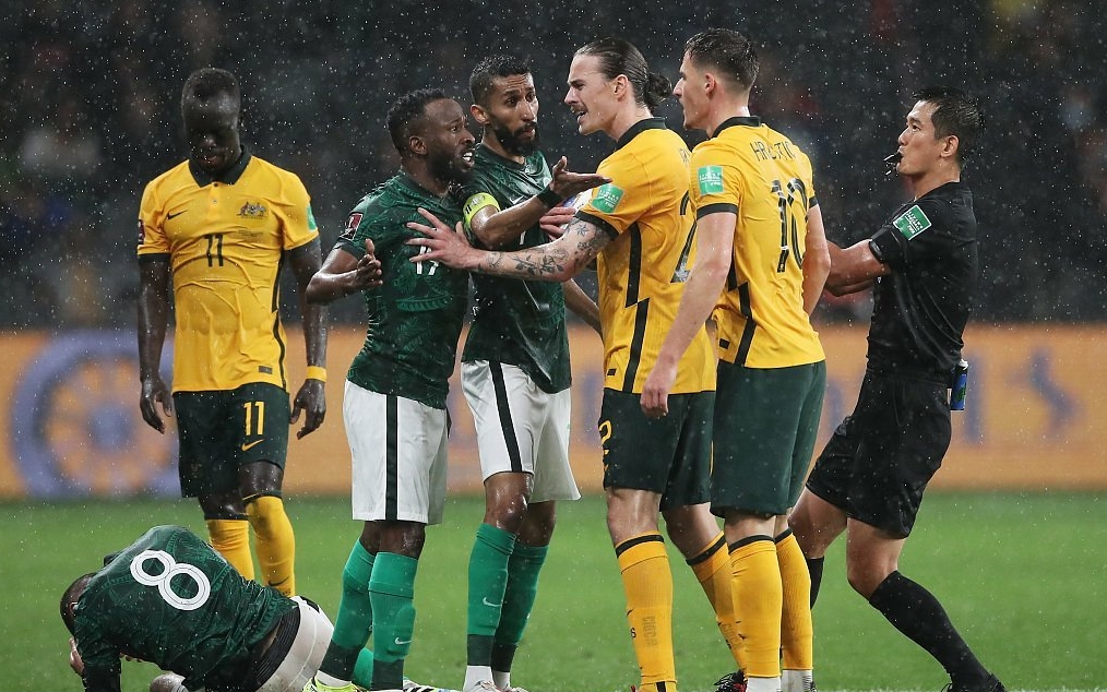 B组第1场平局！沙特连胜被终结，13分领跑，国足赢球可缩小分差休闲区蓝鸢梦想 - Www.slyday.coM