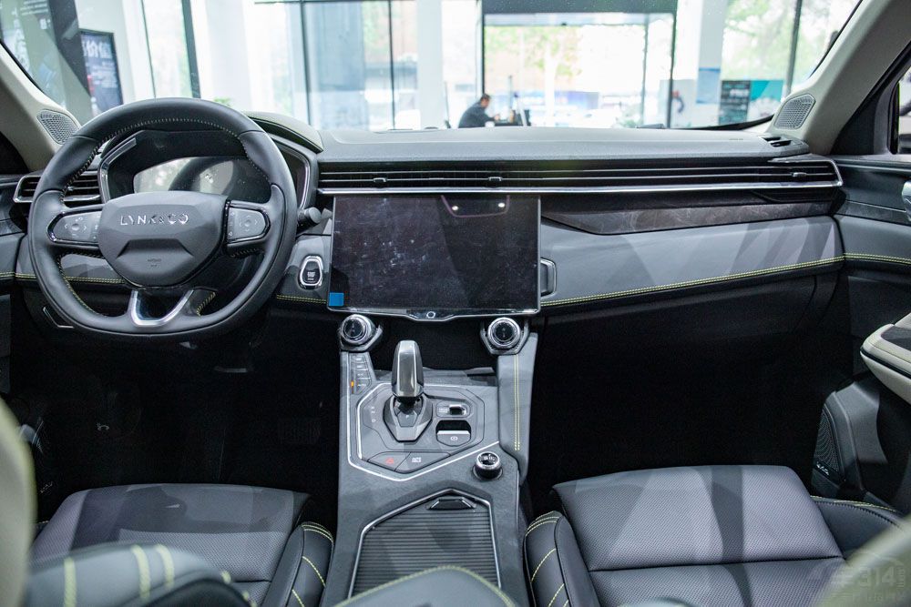 哈弗H6S上市 对比领克05和星越S谁更适合年轻人