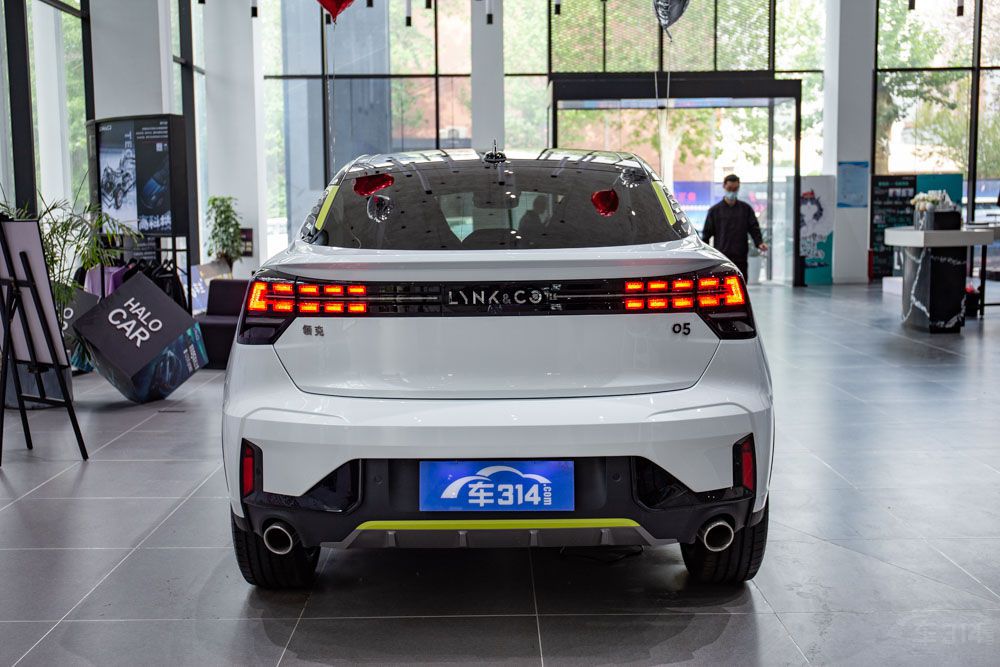 哈弗H6S上市 对比领克05和星越S谁更适合年轻人