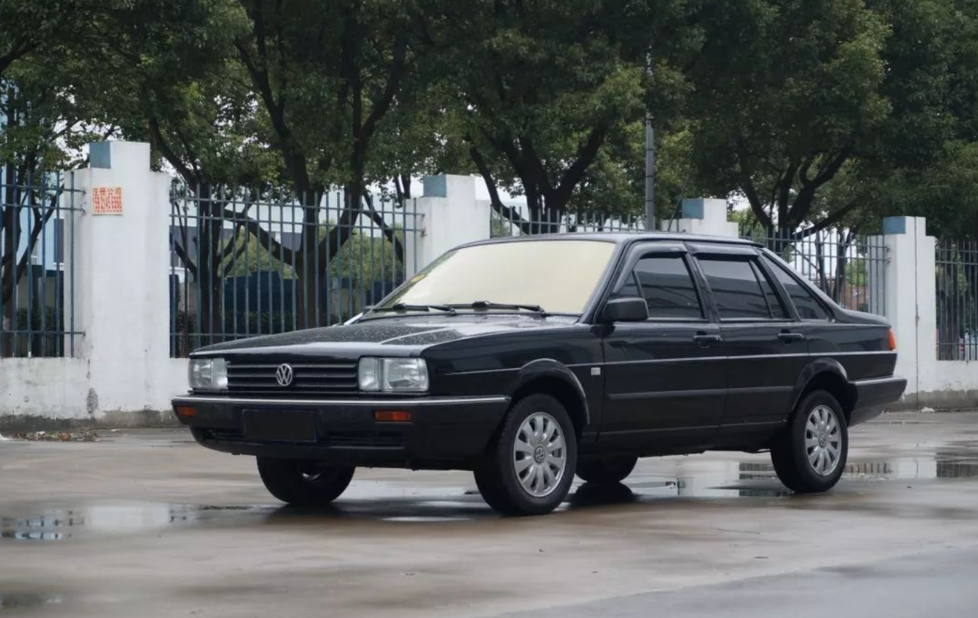 几代人的青春曝上汽大众桑塔纳即将停产1983年入华至今已38年