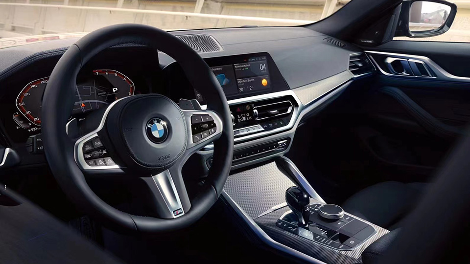 新宝马4系四门轿跑上市，比双门版贵1休闲区蓝鸢梦想 - Www.slyday.coM