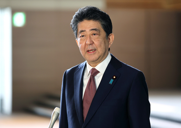 刚刚安倍就任