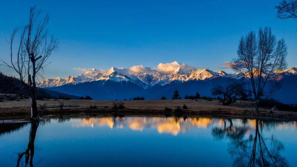 云游特色小镇德钦梅里雪山小镇没有人能够拒绝的桃源秘境