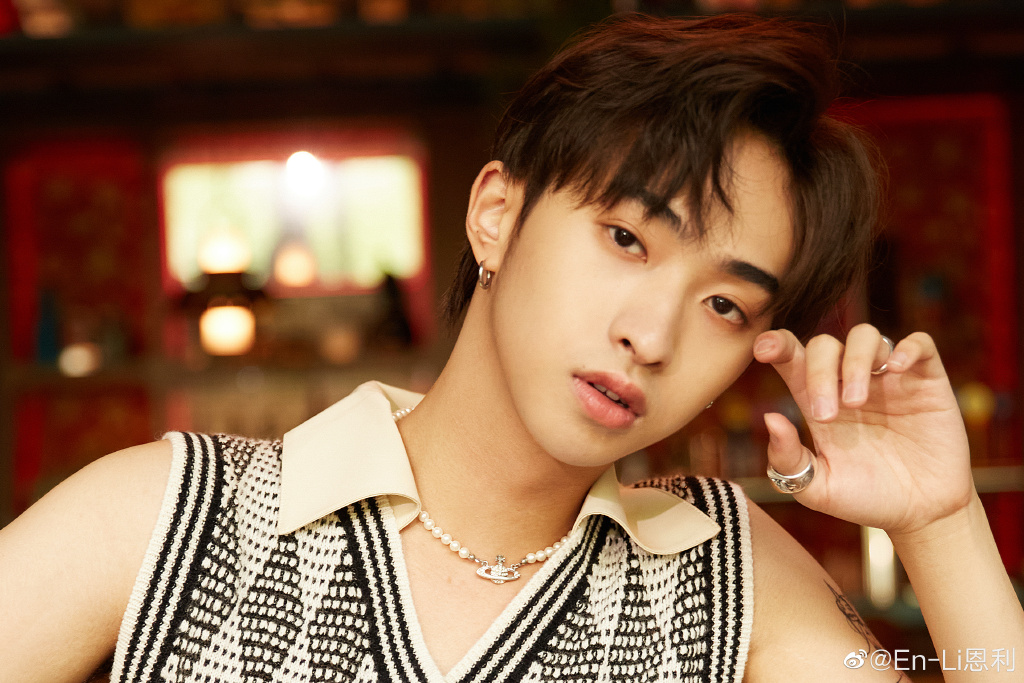 庾澄庆回应儿子出道做他想做的事情只要健康快乐就完美了