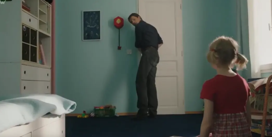 小心你身边貌似忠良的普通人！真实事件改编的电影，保护好孩子休闲区蓝鸢梦想 - Www.slyday.coM