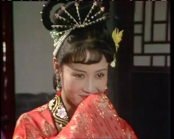 《西游记》中,高翠兰虽是凡间女子,不过长相也不错,不然也不能让八戒