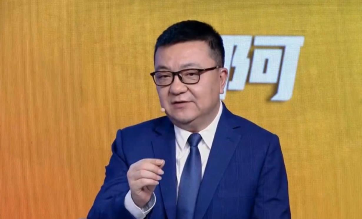 董路洛国富还嫌时间少踢日本20分钟踢阿曼66分钟知足吧