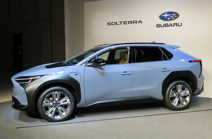 斯巴鲁也搞起纯电车换标丰田bz4x续航可达460km