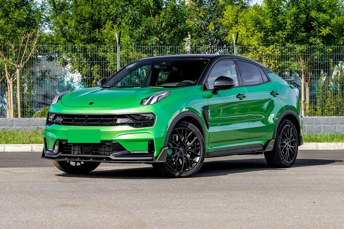 2358万起售轿跑姿态全车性能氛围领克05能续写03的辉煌