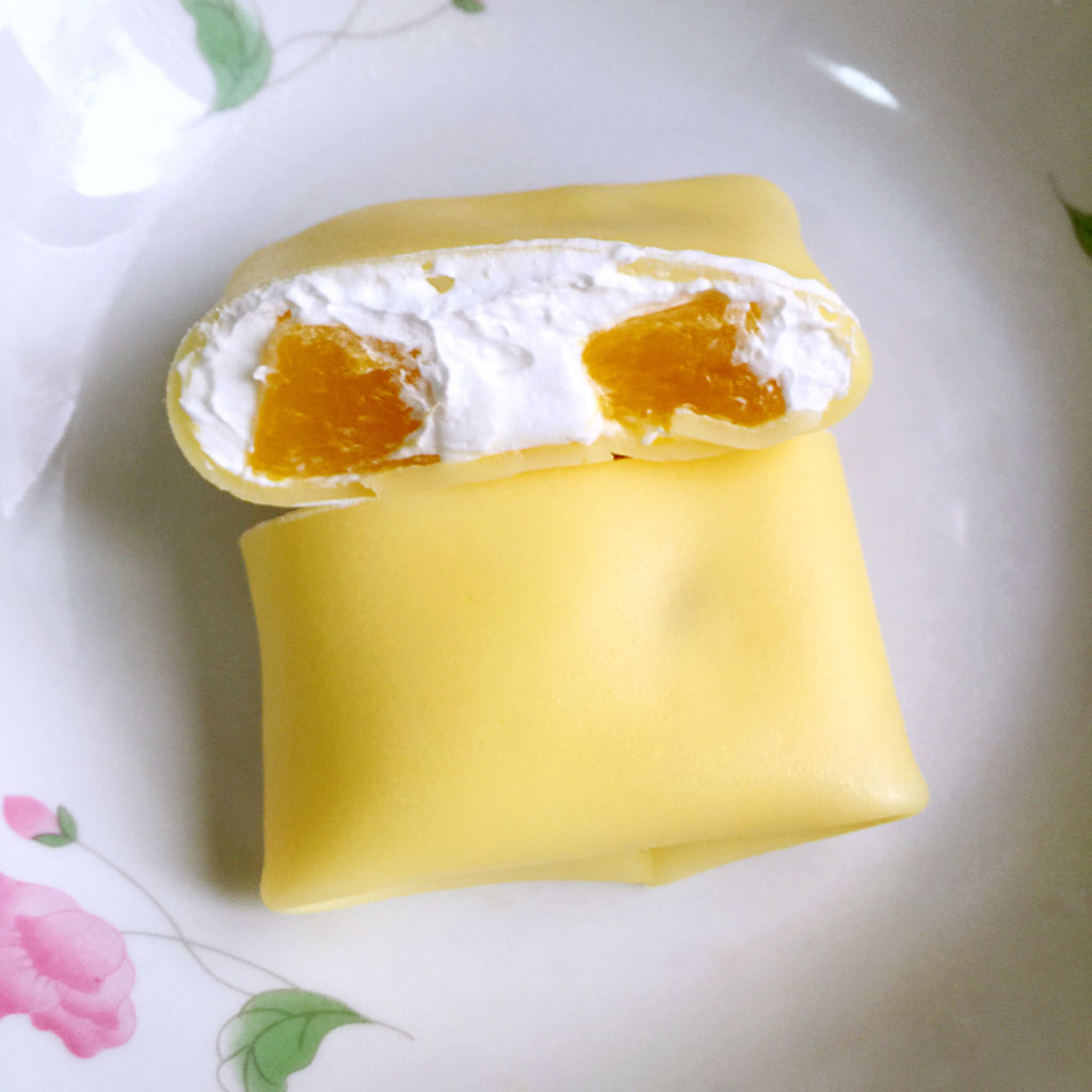 好吃的黄桃班戟,自己在家轻松做,营养好吃颜值高,值得一试|黄桃|面糊