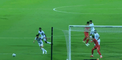 国足MVP!洛国富不满被换下,获评7分引争议,李铁用人葬送2分休闲区蓝鸢梦想 - Www.slyday.coM 国足MVP!洛国富不满被换下,获评7分引争议,李铁用人葬送2分休闲区蓝鸢梦想 - Www.slyday.coM