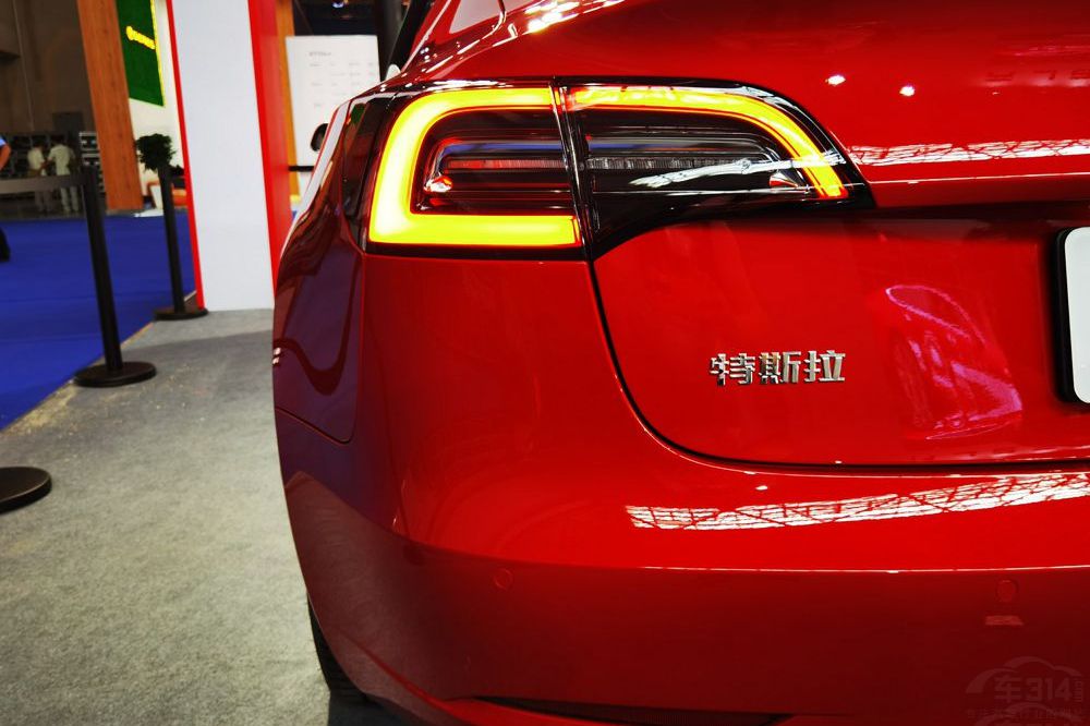 特斯拉Model 3订单排队太久,不如看看这两款纯电汽车! 特斯拉Model 3订单排队太久,不如看看这两款纯电汽车!