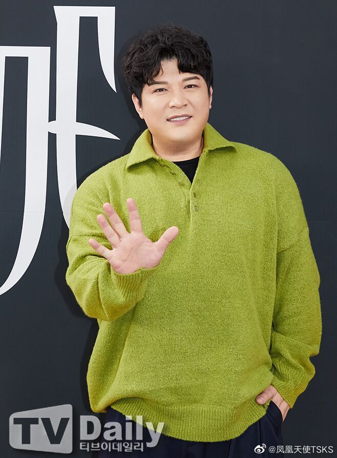 男团superjunior成员神童被确诊新冠12日labelsj表示神童在前一天被