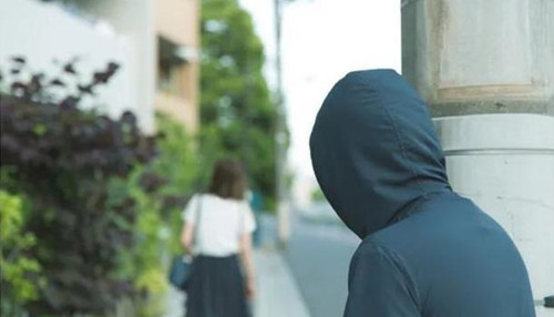 女网红卧室睡觉,快递小哥偷偷潜入,次日她向快递公司索赔150万休闲区蓝鸢梦想 - Www.slyday.coM 女网红卧室睡觉,快递小哥偷偷潜入,次日她向快递公司索赔150万休闲区蓝鸢梦想 - Www.slyday.coM