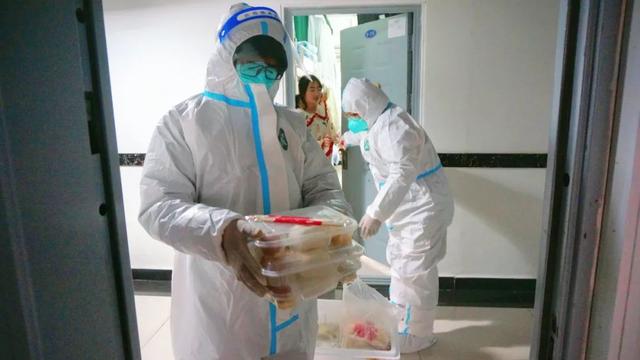 大连30余名大学城学生确诊！他们的“隔离日记”看哭……休闲区蓝鸢梦想 - Www.slyday.coM