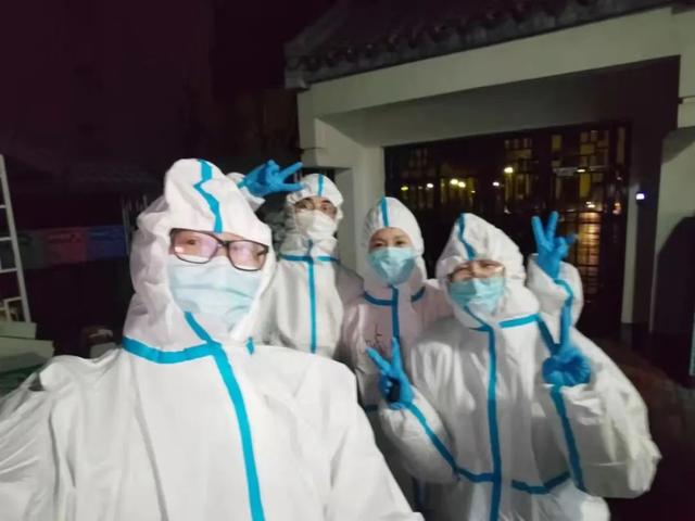 大连30余名大学城学生确诊！他们的“隔离日记”看哭……休闲区蓝鸢梦想 - Www.slyday.coM