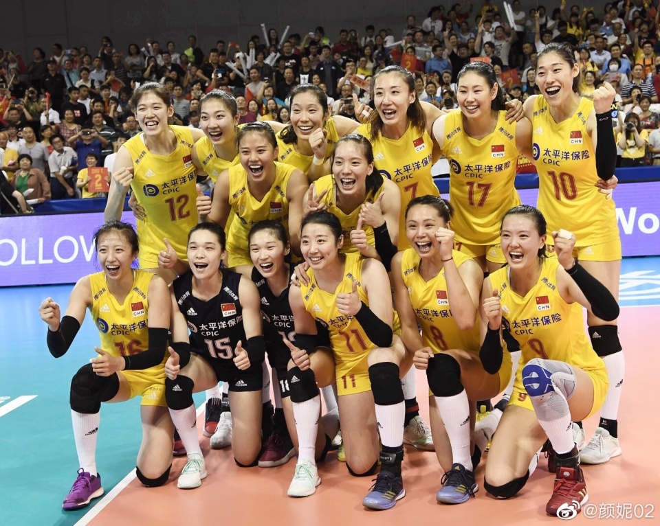 中国女排奥运冠军正式退役,34岁颜妮低调办手续,追随郎平留佳话休闲区蓝鸢梦想 - Www.slyday.coM 中国女排奥运冠军正式退役,34岁颜妮低调办手续,追随郎平留佳话休闲区蓝鸢梦想 - Www.slyday.coM