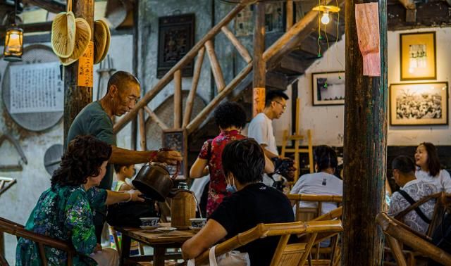 附近找茶指南:5个连老茶客都容易忽略的社区宝藏茶馆