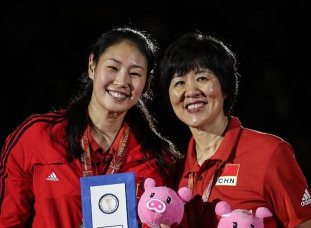 中国女排副攻34岁颜妮退役 低调办完退役手续南北长城已告别赛场休闲区蓝鸢梦想 - Www.slyday.coM 中国女排副攻34岁颜妮退役 低调办完退役手续南北长城已告别赛场休闲区蓝鸢梦想 - Www.slyday.coM