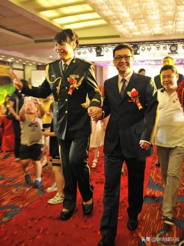 郑海霞|徐庆华|中锋_新浪新闻