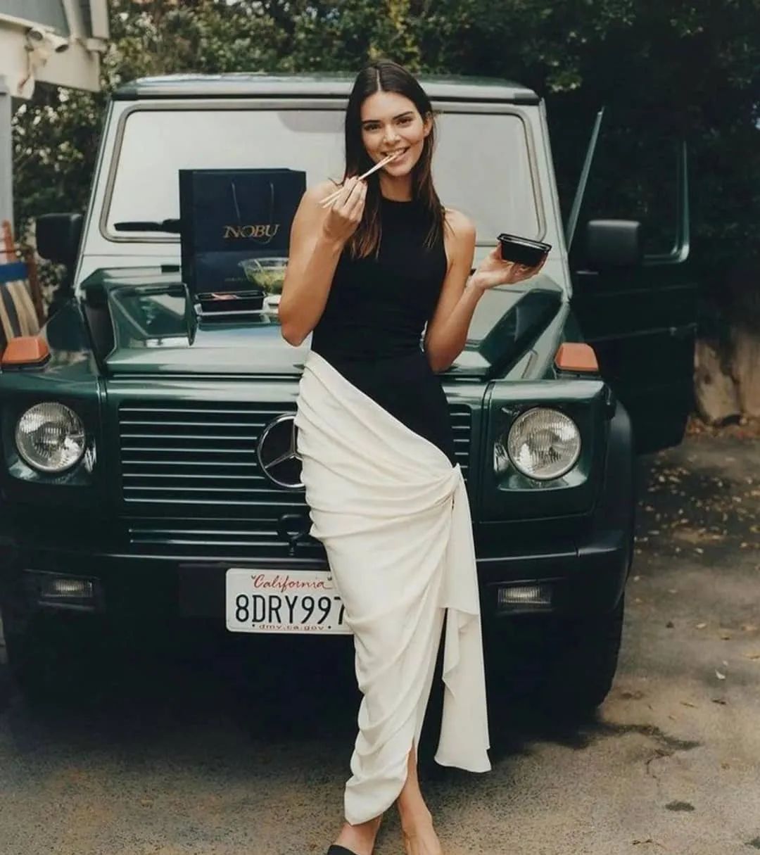 肯达尔·詹娜登上德国版《VOGUE》杂志十二月刊封面休闲区蓝鸢梦想 - Www.slyday.coM 肯达尔·詹娜登上德国版《VOGUE》杂志十二月刊封面休闲区蓝鸢梦想 - Www.slyday.coM