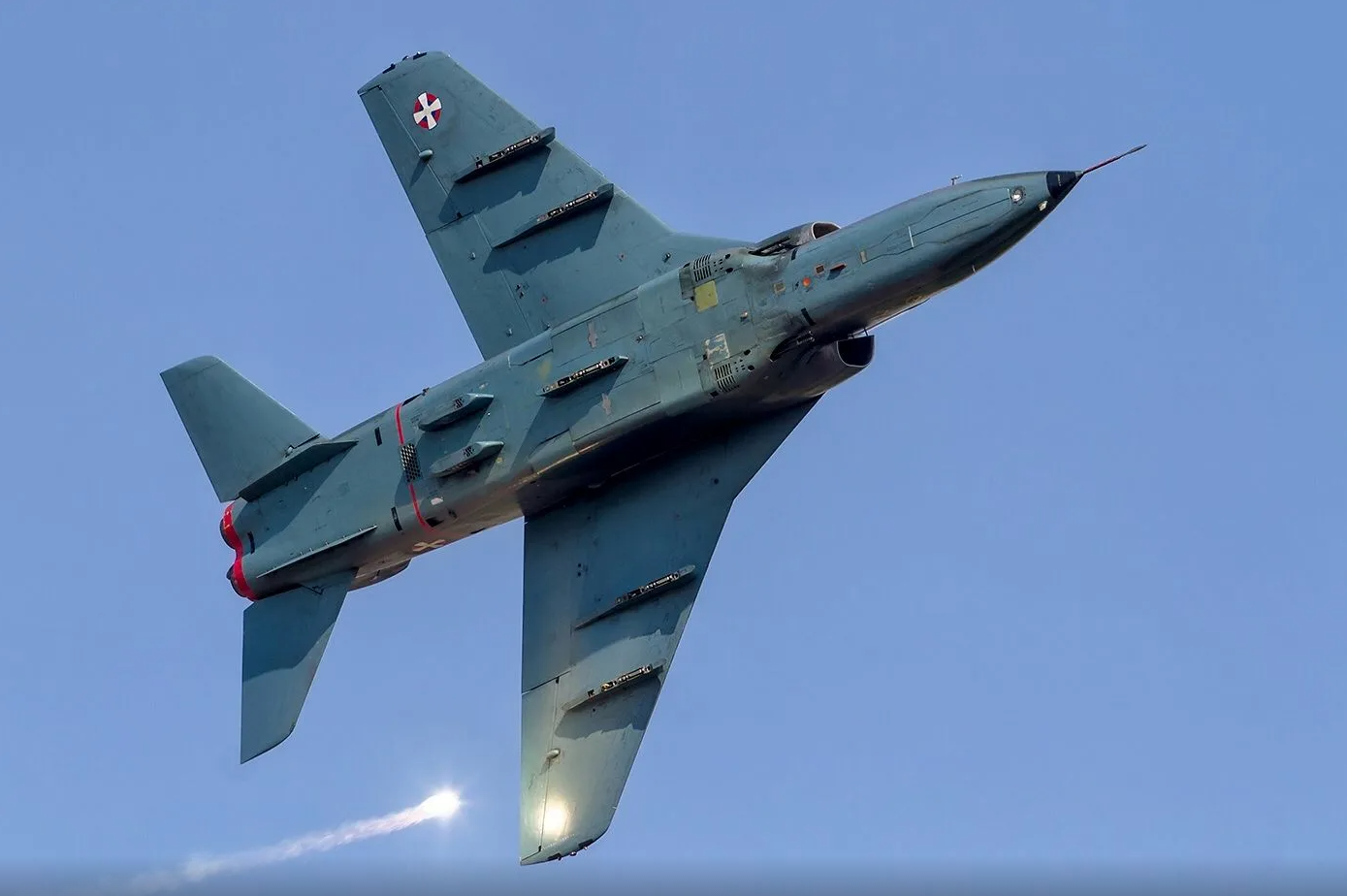 j22攻击机前南斯拉夫国产武器的代表作至今仍在服役当中