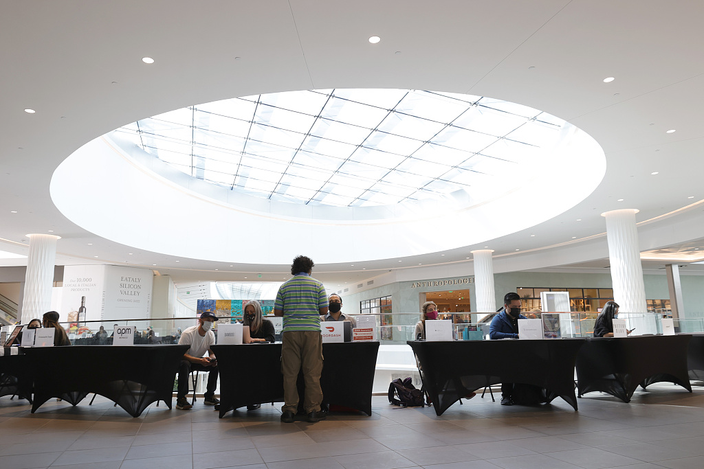 美国爆发大规模“辞职潮” 单月440万人辞职破历史纪录休闲区蓝鸢梦想 - Www.slyday.coM