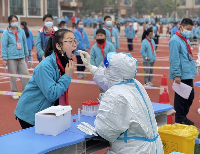 坐标新密！直击疫情下3所学校的校园生活，这里的师生安好！休闲区蓝鸢梦想 - Www.slyday.coM