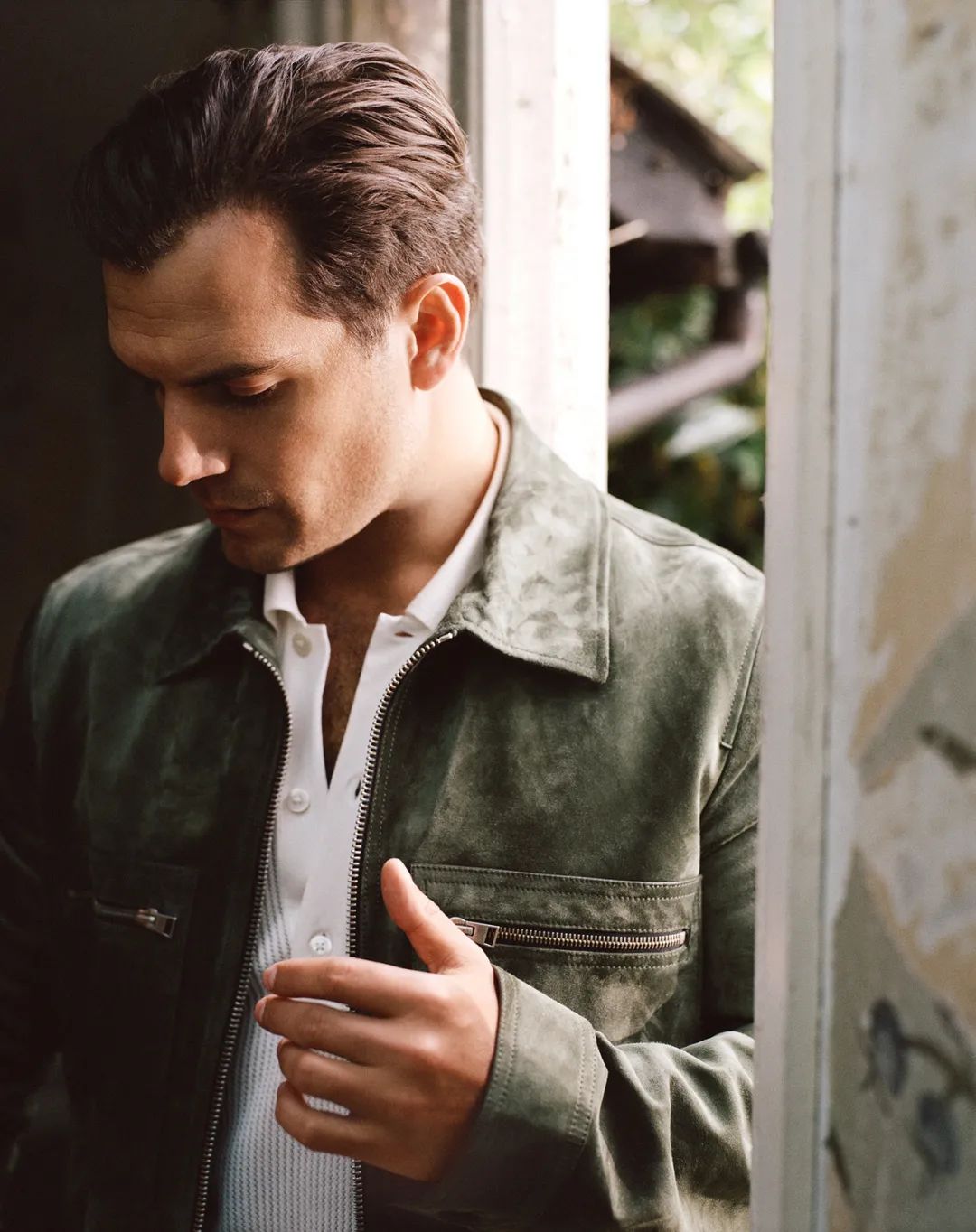 他来了,我看看谁又可以了丨赏色|sherlock holmes_新浪新闻