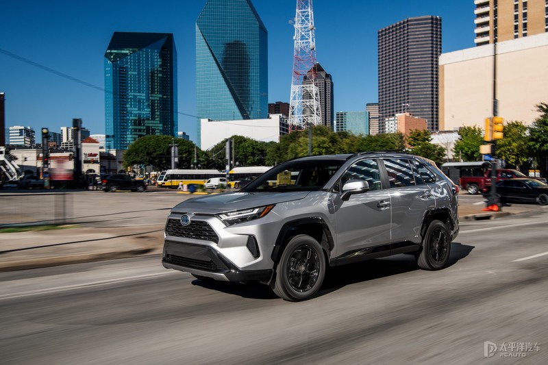 丰田新款rav4海外官图发布 外观配置均有所升级