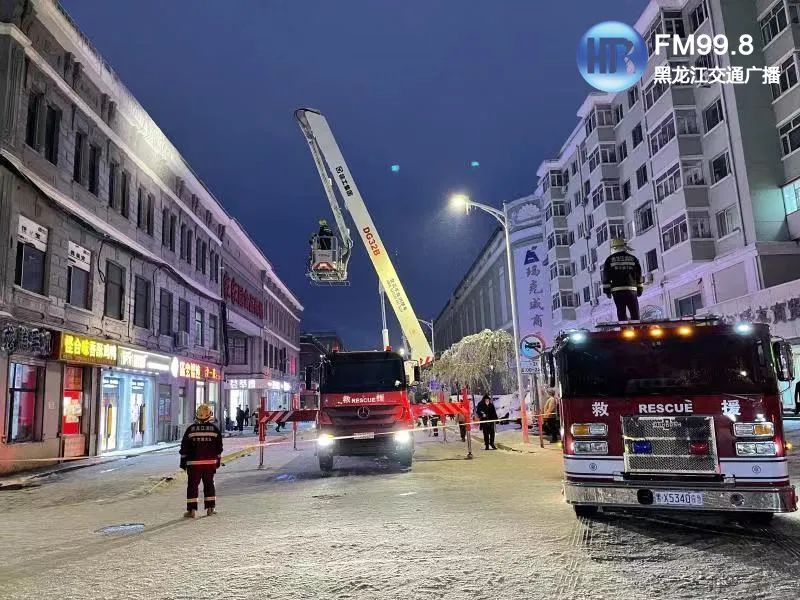 以雪为令 志愿正红休闲区蓝鸢梦想 - Www.slyday.coM